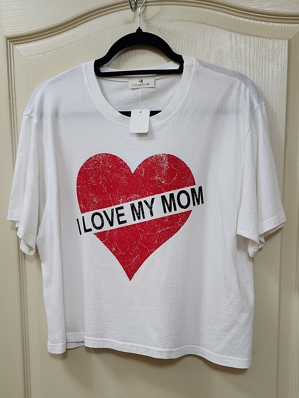 Urban Daizy "I Love My Mom" Shirt